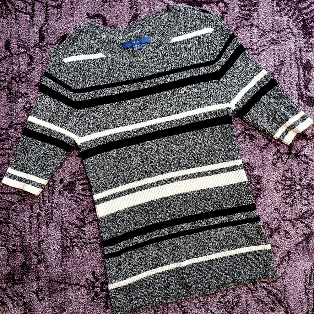 🔴 4/$20 Apt. 9 knit sweater top 1/3 sleeve striped scoop neck M